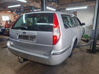 Gebraucht Ford Mondeo 125 PS (91 kW) 2002 Grau Kombi