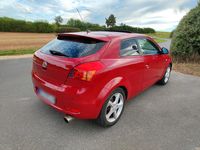 Second-hand Kia Ceed 143 CP (105 kW) 2008 Roșu Hatchback