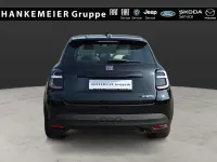 Neu Fiat 600 Business 110 PS (80 kW) 2026 Schwarz SUV