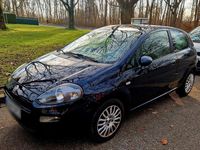 Gebraucht Fiat Punto 73 PS (53 kW) 2012 Blau Kleinwagen