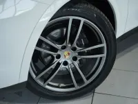 Second-hand Porsche Cayenne Chrono 340 CP (250 kW) 2018 Alb SUV