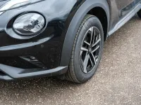 Neu Nissan Juke N-Connecta 143 PS (105 kW) 2026 Pearl black (p) SUV