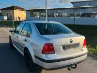 Gebraucht VW Bora 101 PS (74 kW) 1999 Silber Limousine