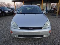 Gebraucht Ford Focus Ghia 116 PS (85 kW) 2000 Silber Kombi