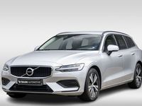 Gebraucht Volvo V60 Momentum 2020 Grau Kombi