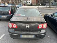 Gebraucht VW Passat 2004 Schwarz Limousine