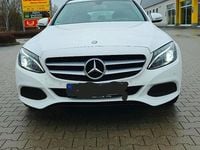 Gebraucht Mercedes C200 184 PS (135 kW) 2015 Weiß Kombi