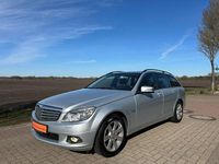 Gebraucht Mercedes C180 156 PS (114 kW) 2010 Silber Limousine