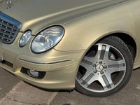 Usata Mercedes E280 224 CV (164 kW) 2006 Andere farben Berlina