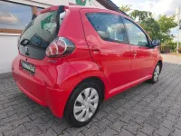 Gebraucht Toyota Aygo Cool 68 PS (50 kW) 2013 Super red v Kleinwagen