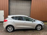 Second-hand Kia Ceed 128 CP (94 kW) 2014 Argintiu Hatchback