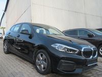 Gebraucht BMW 118 Advantage 136 PS (100 kW) 2022 Schwarz Kleinwagen