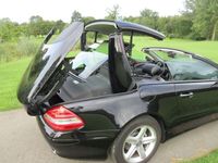 gebraucht Mercedes SL350 im Jahreswagenzustand