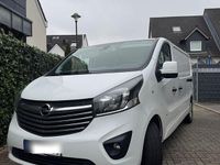 Gebraucht Opel Vivaro 140 PS (102 kW) 2015 Weiß Van / Kleinbus