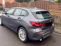 Gebraucht BMW 118 Advantage 140 PS (102 kW) 2020 Grau Kleinwagen