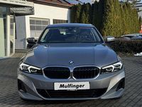 Gebraucht BMW 330e Sport Line 292 PS (214 kW) 2023 Skyscraper grau (metallic) Limousine
