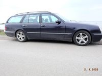 Gebraucht Mercedes E220 Avantgarde 143 PS (105 kW) 2002 Kombi