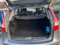 Gebraucht Hyundai i30 109 PS (80 kW) 2010 Grau Kombi