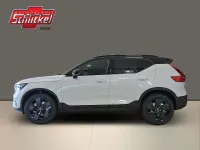 Neu Volvo XC40 Plus 163 PS (119 kW) 2026 Crystal white / metallic SUV