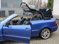 Gebraucht Mercedes CLK240 170 PS (125 kW) 2003 Blau Cabrio