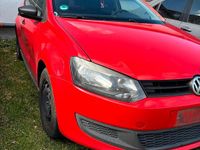 Gebraucht VW Polo 60 PS (44 kW) 2010 Rot Kleinwagen