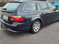 Second-hand BMW 520 150 CP (110 kW) 2006 Albastru Break
