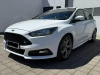 Gebraucht Ford Focus ST 250 PS (183 kW) 2017 Weiß Limousine