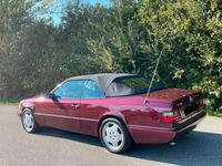 gebraucht Mercedes E220 Cabrio W124