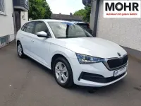 Gebraucht Skoda Scala Active 110 PS (80 kW) 2021 Weiß Kleinwagen