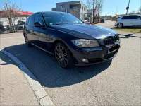 Gebraucht BMW 330 245 PS (180 kW) 2010 Blau Limousine