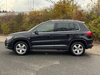 Gebraucht VW Tiguan Sportline 122 PS (89 kW) 2013 Schwarz SUV