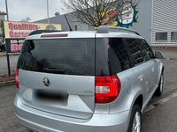 Gebraucht Skoda Yeti 105 PS (77 kW) 2014 Silber SUV