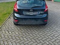 Gebraucht Ford Fiesta 82 PS (60 kW) 2012 Schwarz Kleinwagen