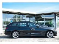 Gebraucht BMW 318 150 PS (110 kW) 2023 Black sapphire metallic Kombi