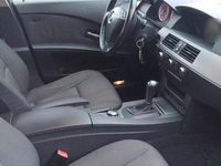 Gebraucht BMW 525 176 PS (129 kW) 2005 Silber Kombi
