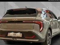 Neu Kia K4 Spirit 180 PS (132 kW) 2026 Grau Limousine