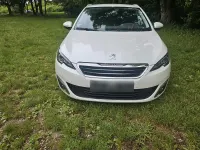 Gebraucht Peugeot 308 120 PS (88 kW) 2016 Weiß Kombi