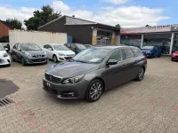 Gebraucht Peugeot 308 SW Allure 131 PS (96 kW) 2021 Gris platinium Kombi