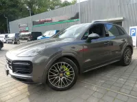 Gebraucht Porsche Cayenne 462 PS (339 kW) 2021 Quarzitgraumetallic SUV