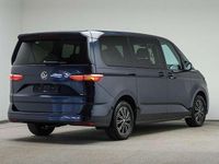 Second-hand VW Multivan 150 CP (110 kW) 2023 Albastru Monovolum