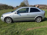 Gebraucht Opel Astra Njoy 84 PS (61 kW) 2004 Silber Limousine