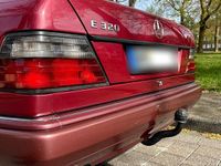 Second-hand Mercedes E320 220 CP (161 kW) 1994 Roșu Coupe