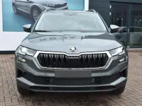 Neu Skoda Karoq Tour 150 PS (110 kW) 2026 Graphitegrau metallic SUV