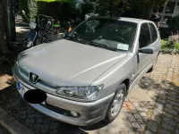 Gebraucht Peugeot 306 75 PS (55 kW) 2001 Silber Limousine