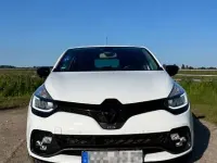 Gebraucht Renault Clio Trophy 220 PS (161 kW) 2016 Weiß Limousine