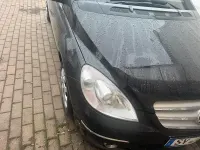 Gebraucht Mercedes B200 116 PS (85 kW) 2010 Schwarz Van / Kleinbus