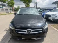 Gebraucht Mercedes B180 116 PS (85 kW) 2020 Schwarz Kleinwagen