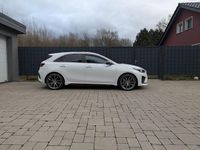 Gebraucht Kia Ceed GT GT 204 PS (150 kW) 2020 Weiß Limousine