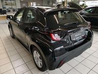 Neu Mazda 2 Center-Line 116 PS (85 kW) 2026 Opera black Kleinwagen