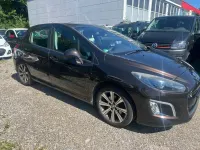 Gebraucht Peugeot 308 Allure 156 PS (114 kW) 2012 Limousine